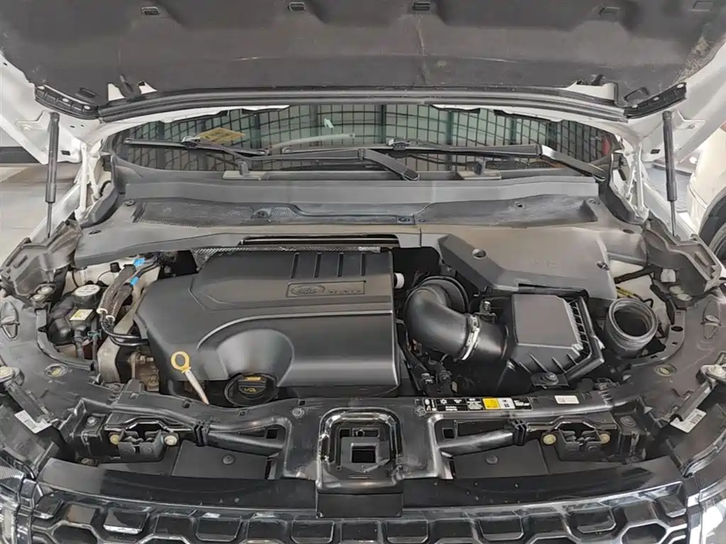 LAND ROVER DISCOVER SPORTS