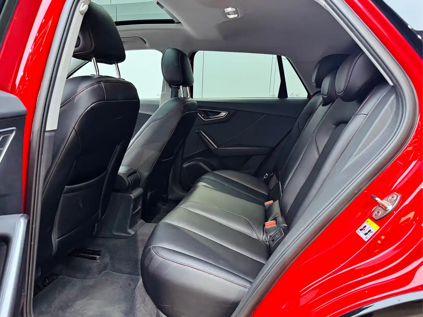 Audi Q2L 2018 35 TFSI Launch Exclusive Edition China V фото 10