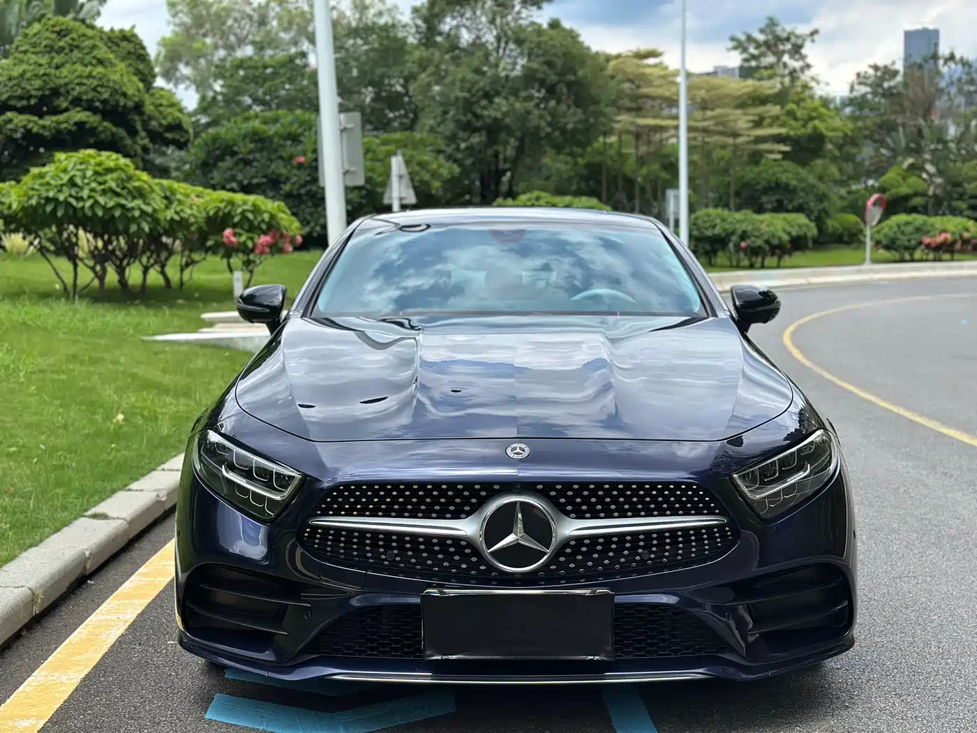 MERCEDES-BENZ CLS