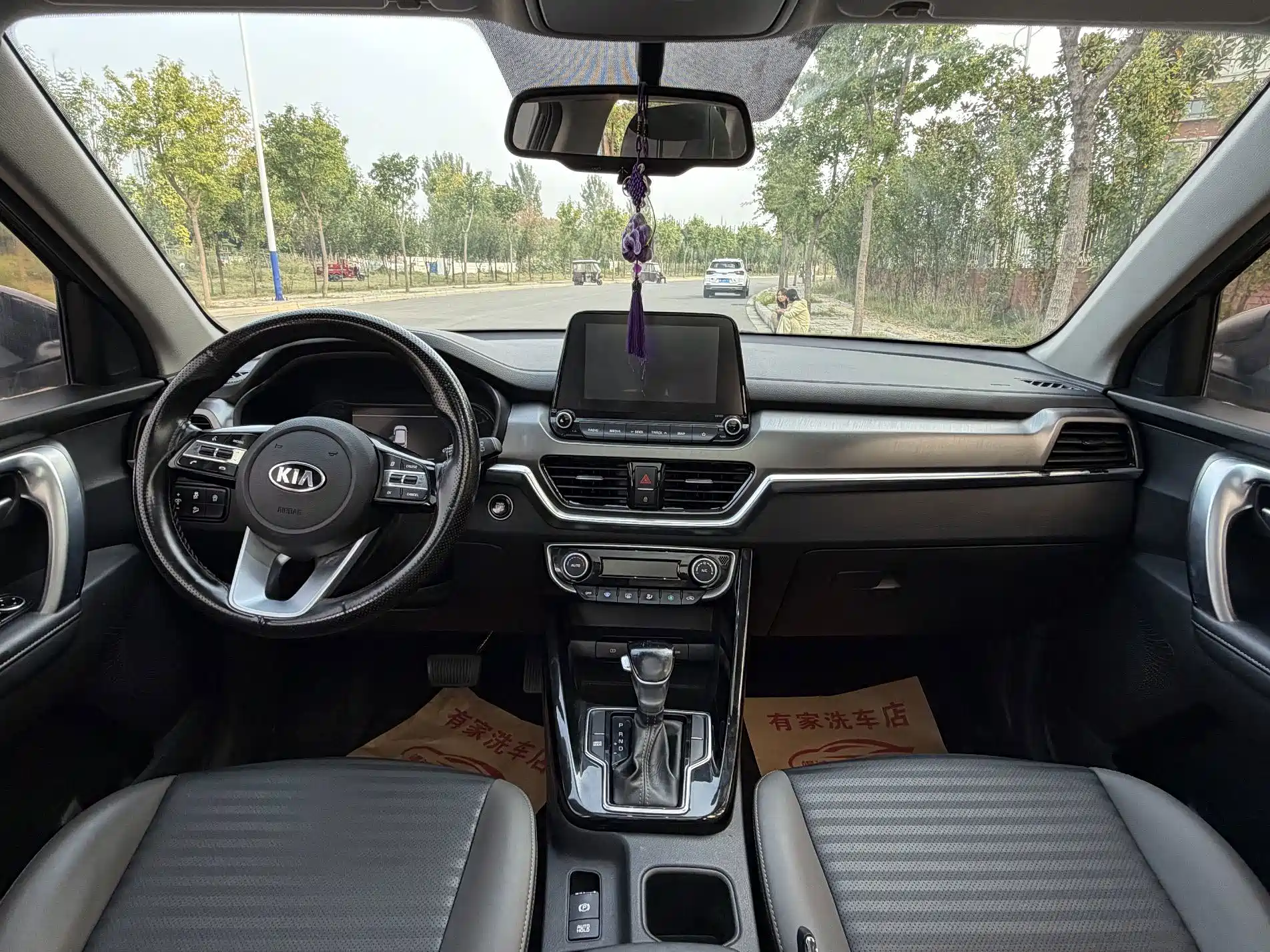 Фото 13 - Kia Sportage