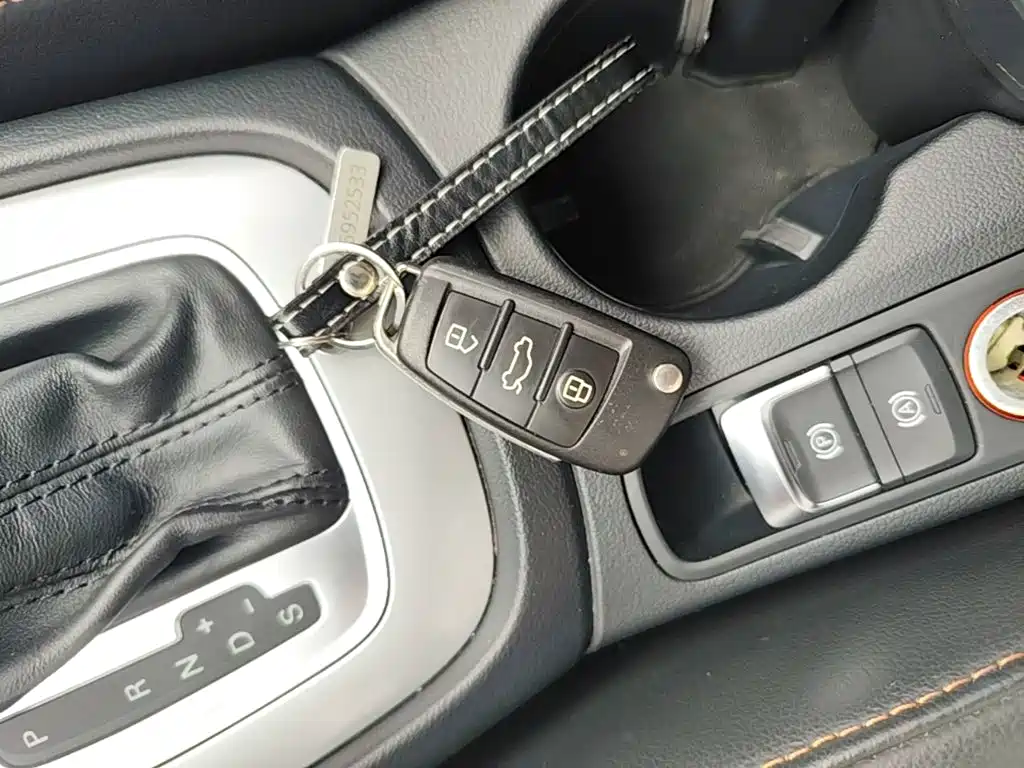 Фото 9 - Audi Q3
