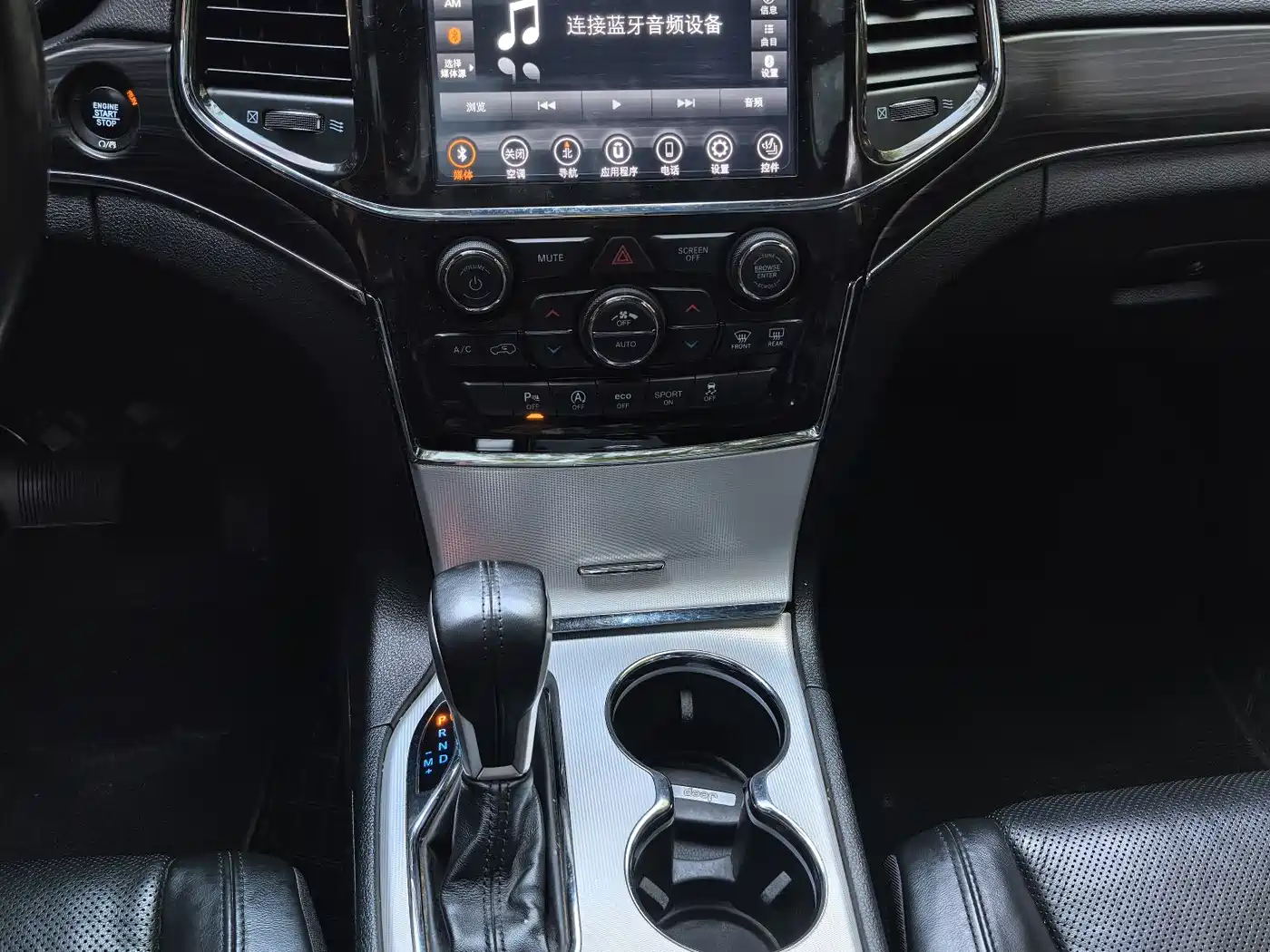 JEEP GRAND CHEROKEE (IMPORTED)