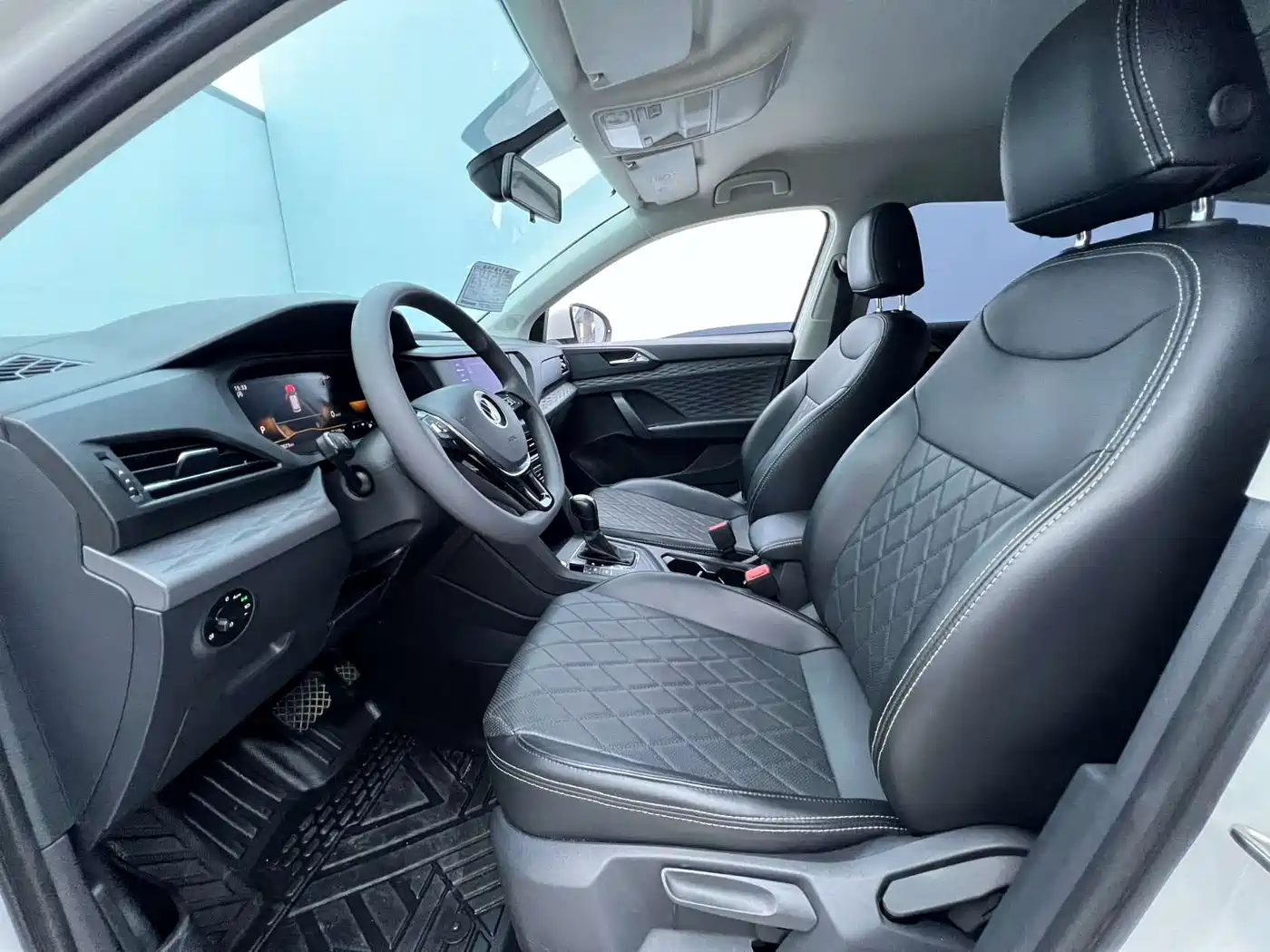 Volkswagen Tharu, миниатюра 8
