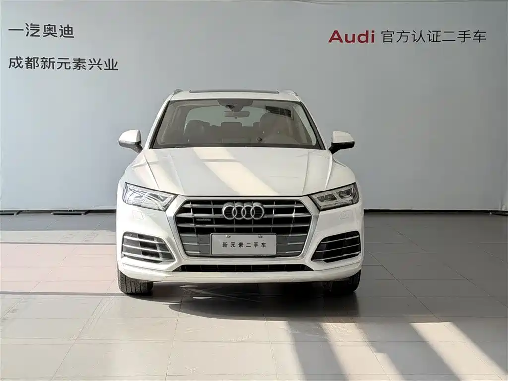 Audi Q5L 2018 40 TFSI Premium Fashion China VI фото 2