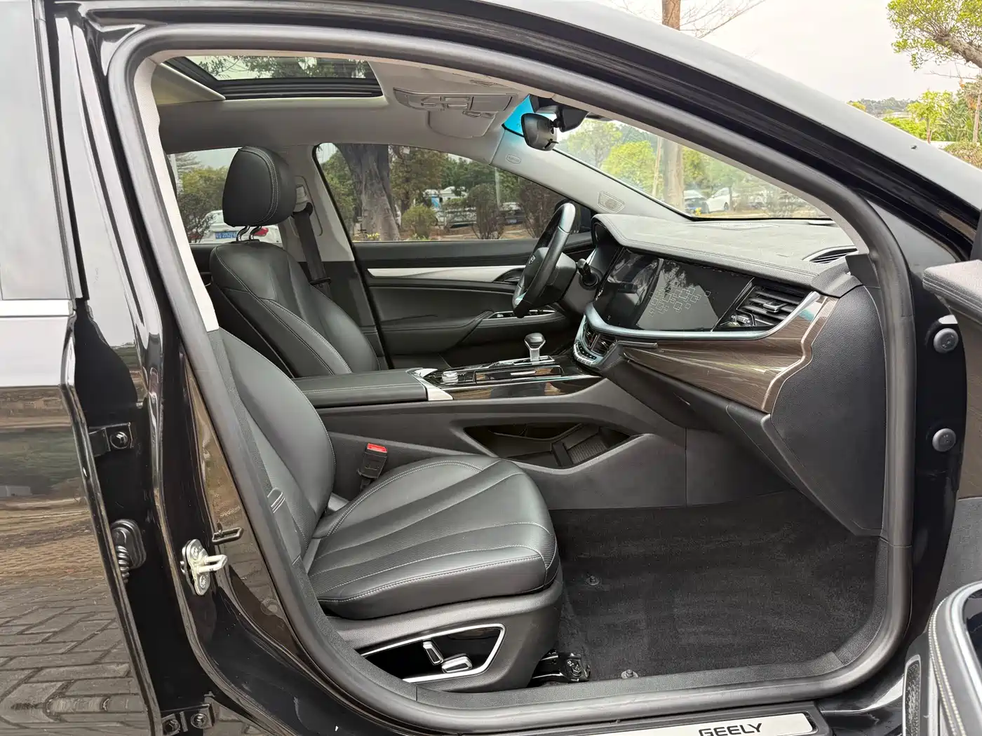 GEELY AUTOMOBILE BORUI