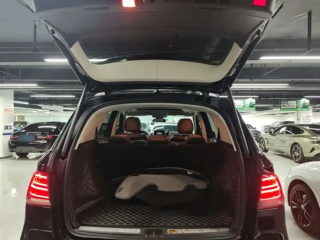 Mercedes-Benz GLE 2019 GLE 320 4MATIC Dynamic Ultimate Edition фото 19