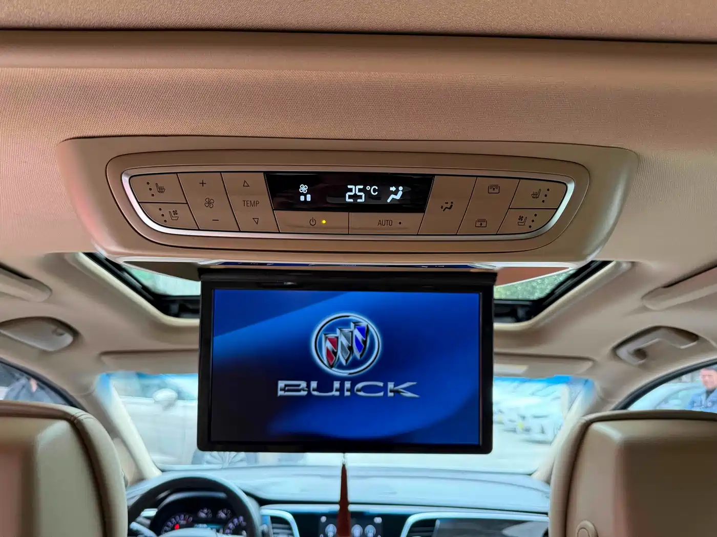 Buick GL8 2018 ES 28T Luxury Type China VI фото 16