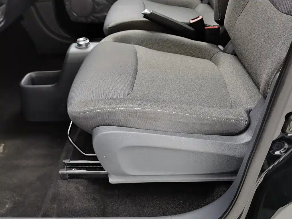 Wuling Motors Wuling Zhiguang NEV 2025 2025 Standard Version
