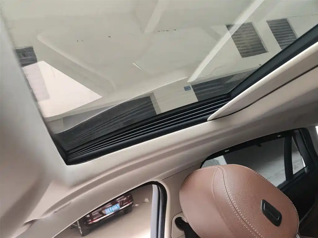 BMW X6 2018 xDrive28i фото 18