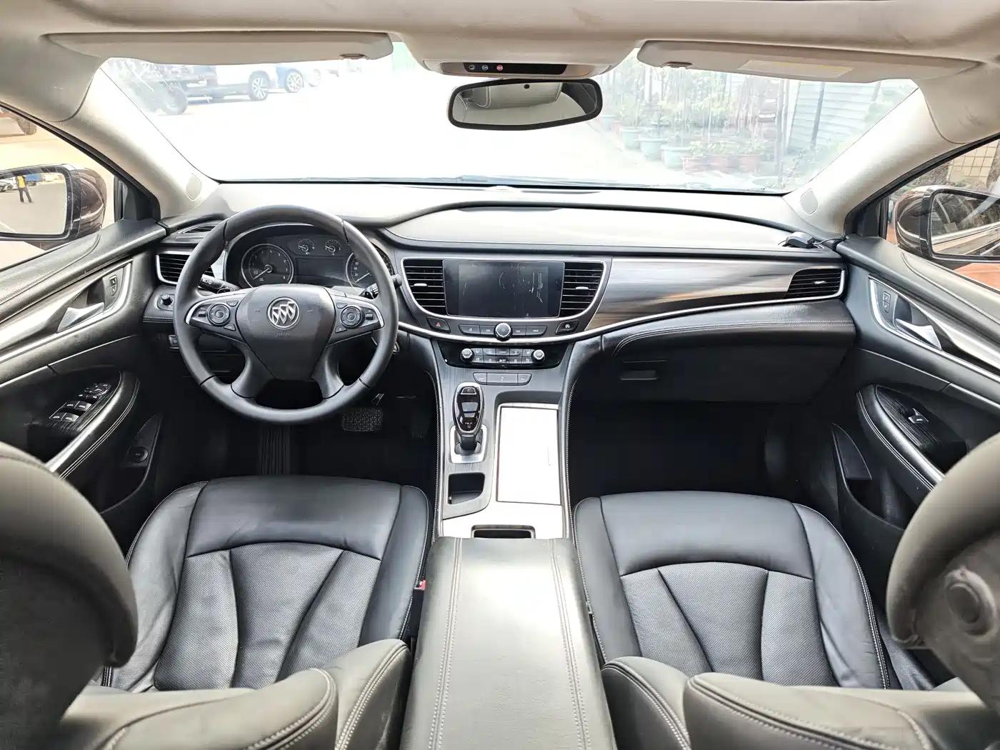 Buick LaCrosse 2018 Model 20T Elite Edition фото 6