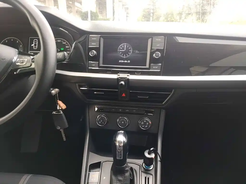 Volkswagen Lavida, миниатюра 13