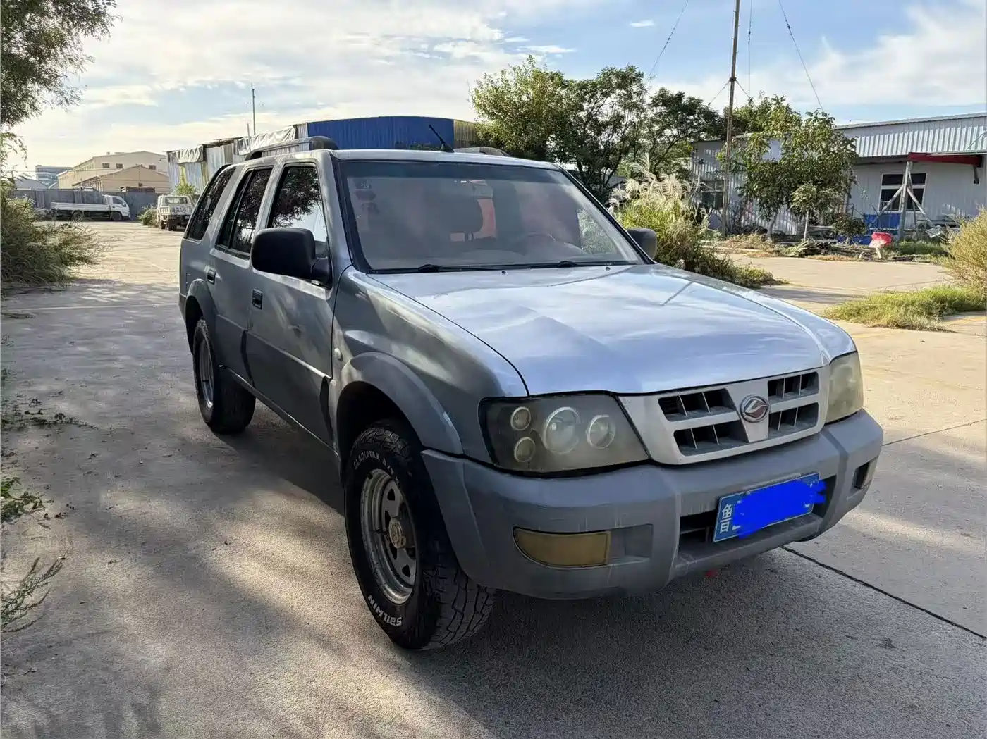 Landwind X6 2010 2011 2.8T 2WD Diesel Value Edition