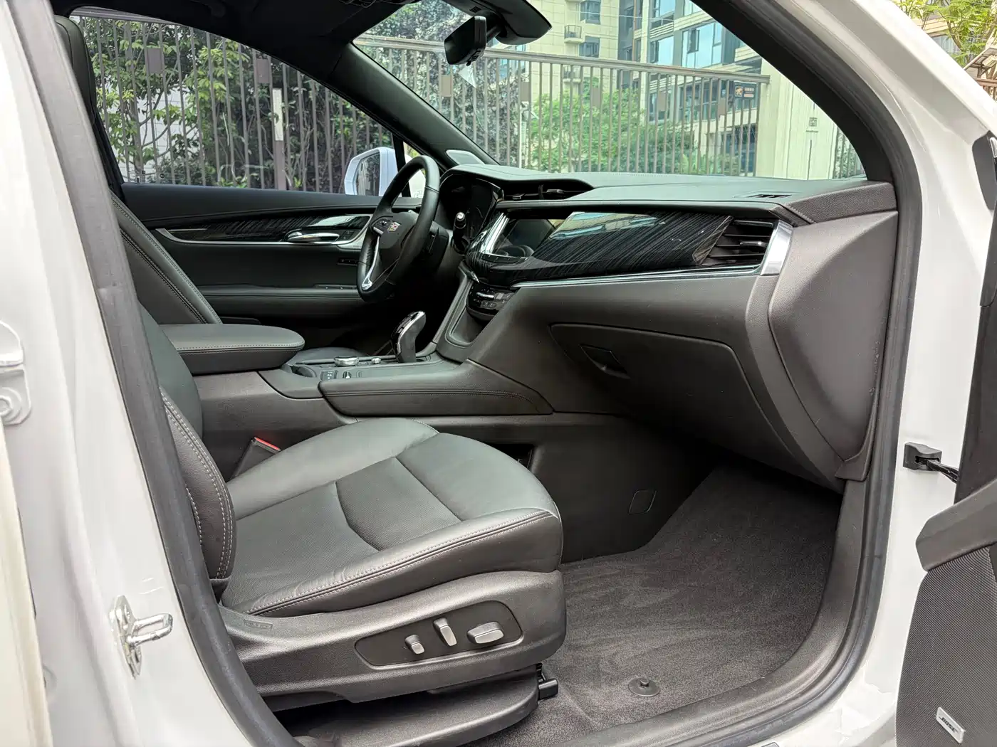 Cadillac XT6 2023 2022 2.0T 6-Seater 4WD Luxury Edition