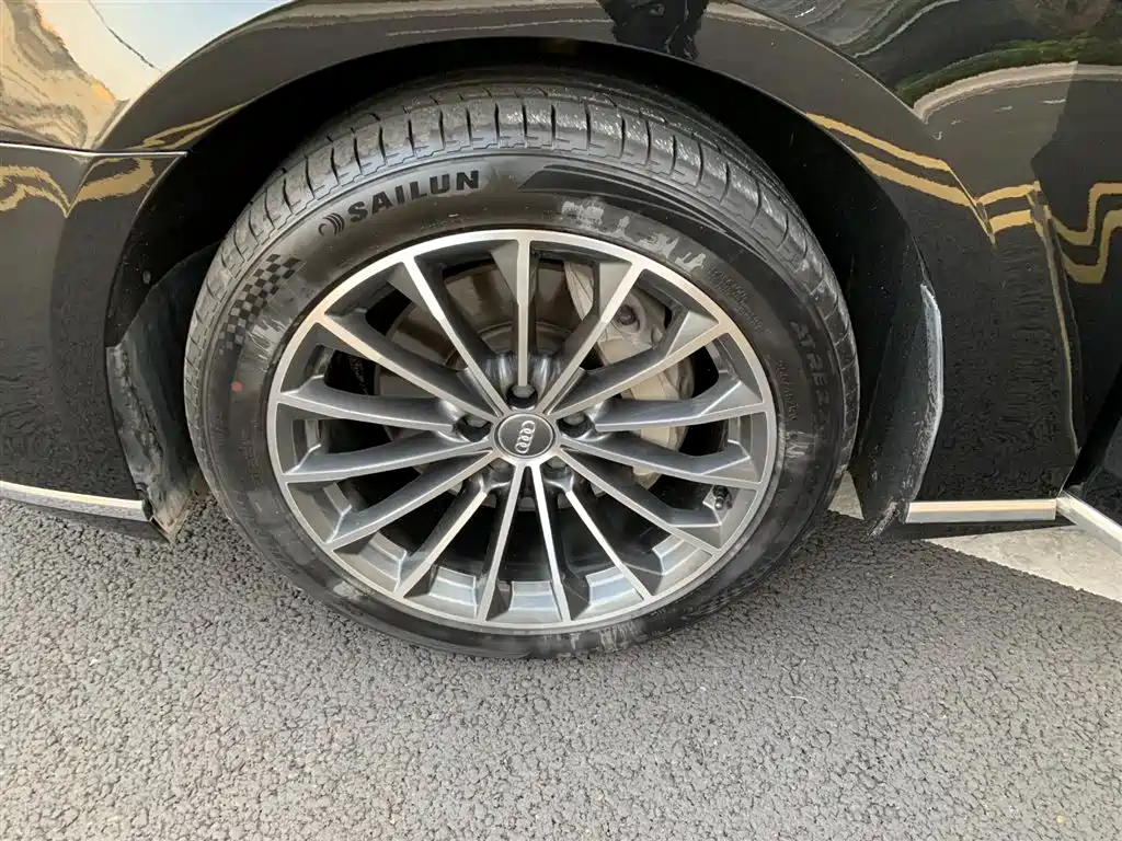 Audi A8 2019 Plus A8L 50 TFSI quattro Comfort фото 22