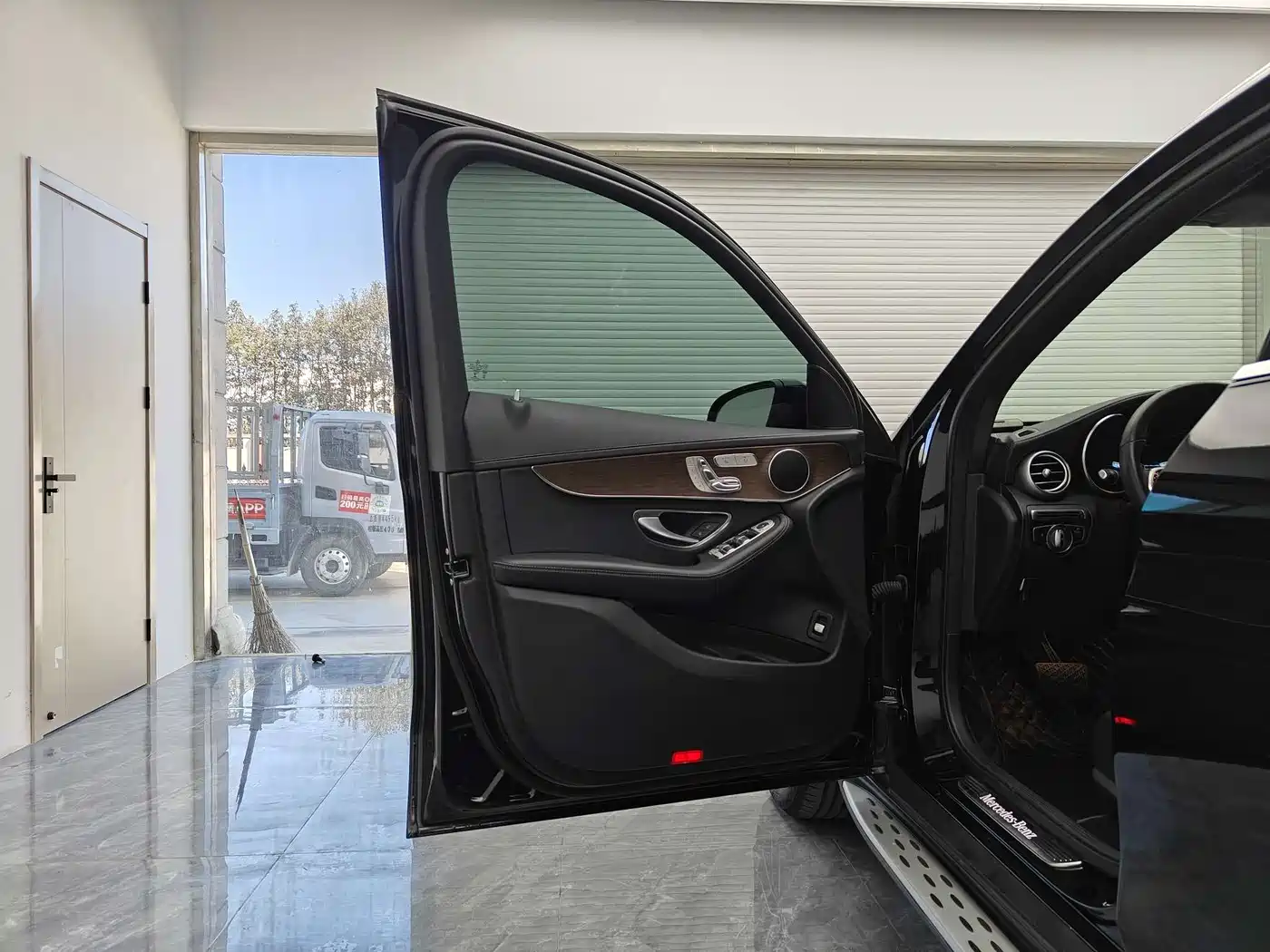 Mercedes-Benz GLC 2022 Model GLC 260 L 4MATIC Dynamic Edition фото 8
