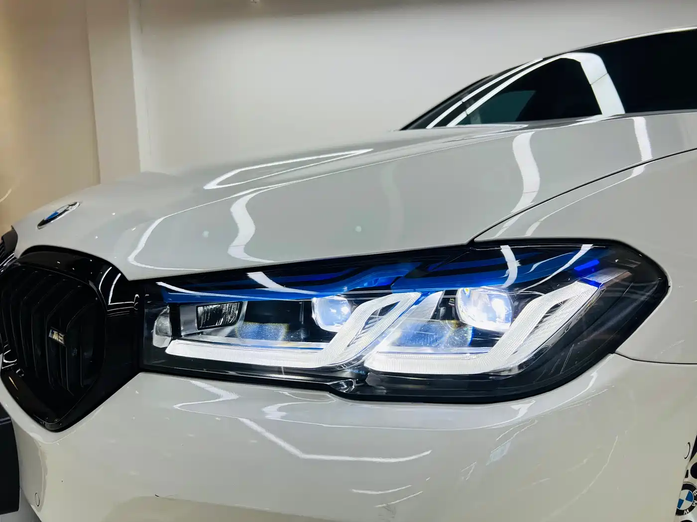 BMW 5 Series 2018 530Li Premium M Sport Package фото 2