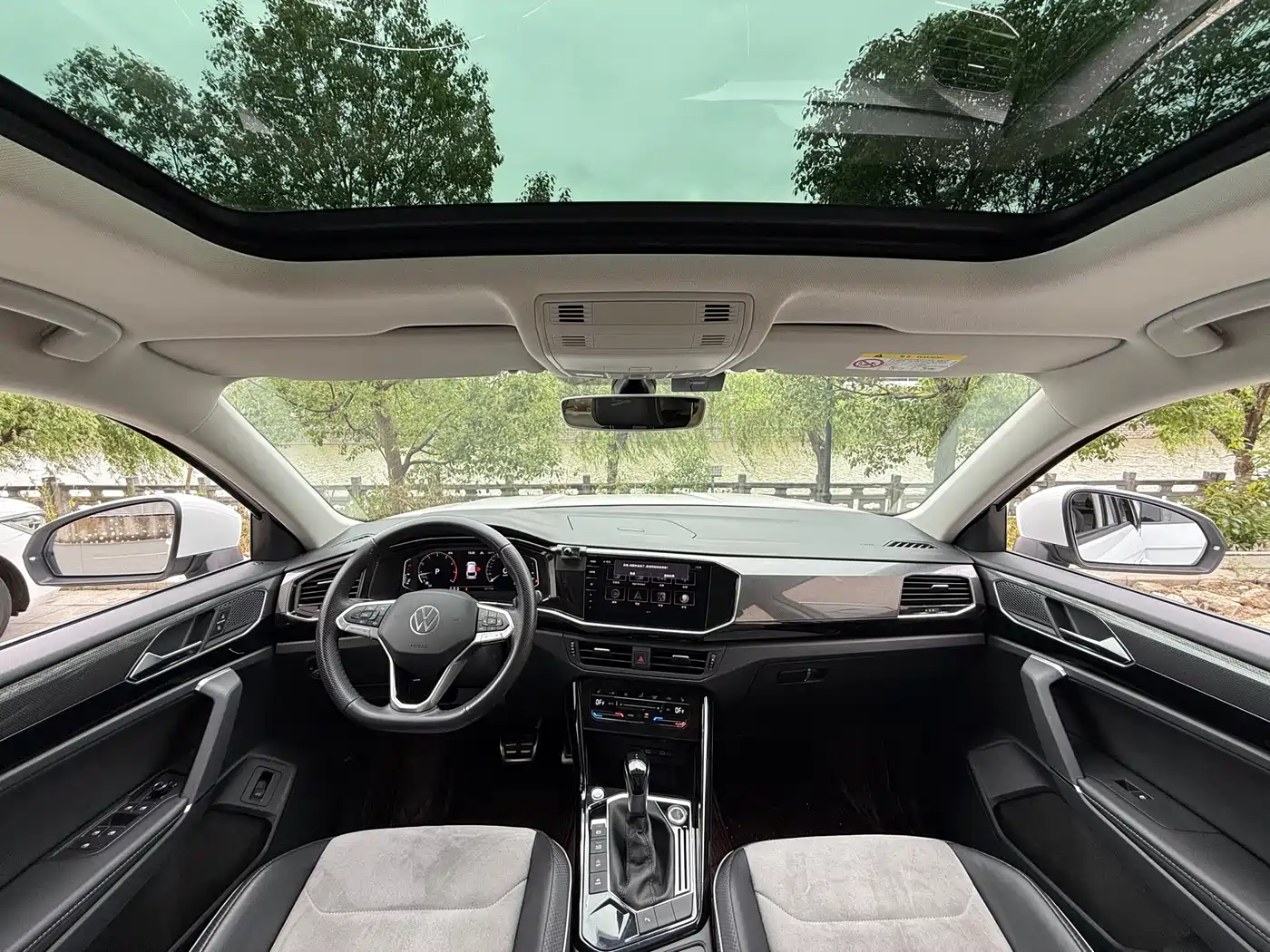 Volkswagen Tayron X 2020 330TSI 2WD Premium Smart Edition фото 13