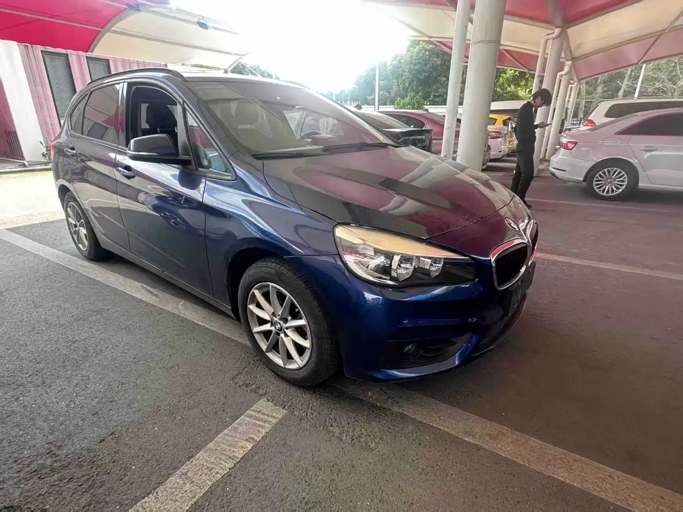 BMW 2 Series Touring 2016 218i Fashion Model фото 3