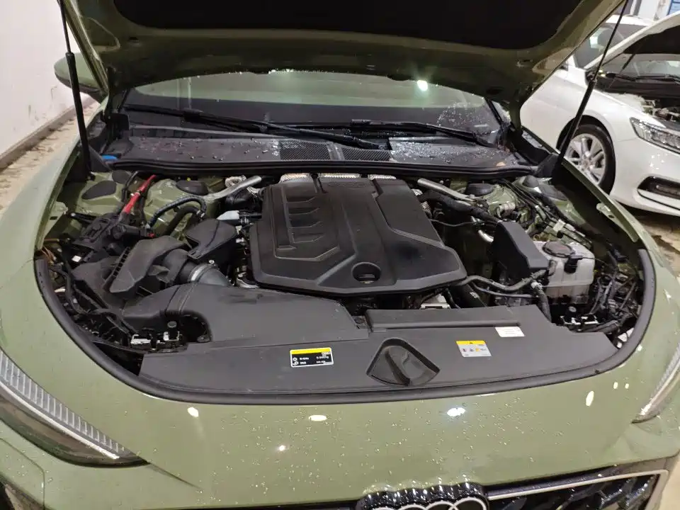 Photo 12 - Audi A5L Sportback