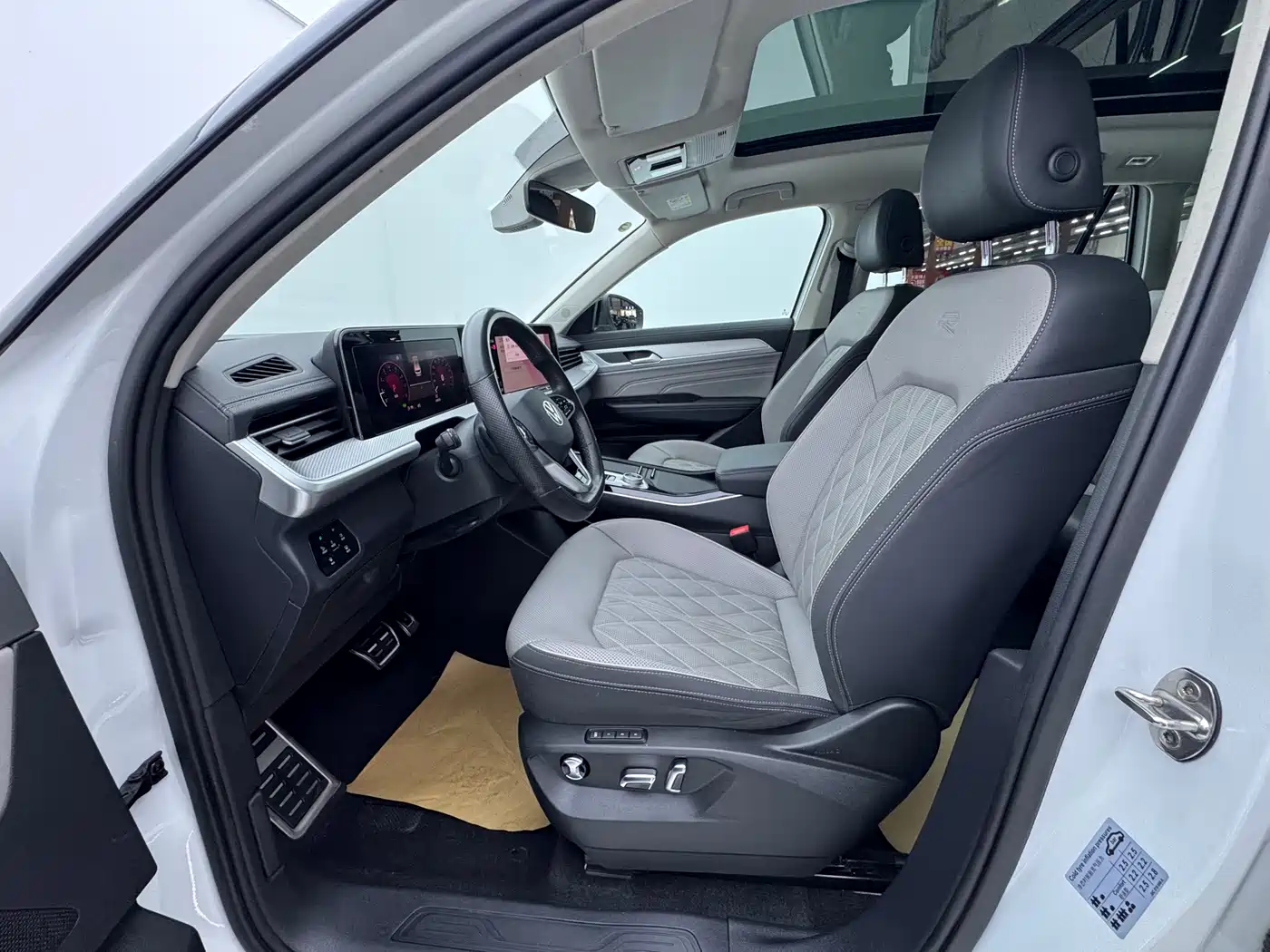 Volkswagen Talagon 2023 380TSI 4WD R-Line Touring Edition фото 11