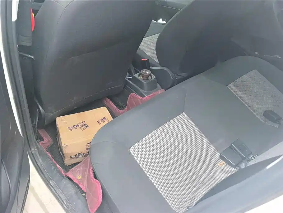 Volkswagen Polo 2018 1.5L Auto Safe Drive фото 11