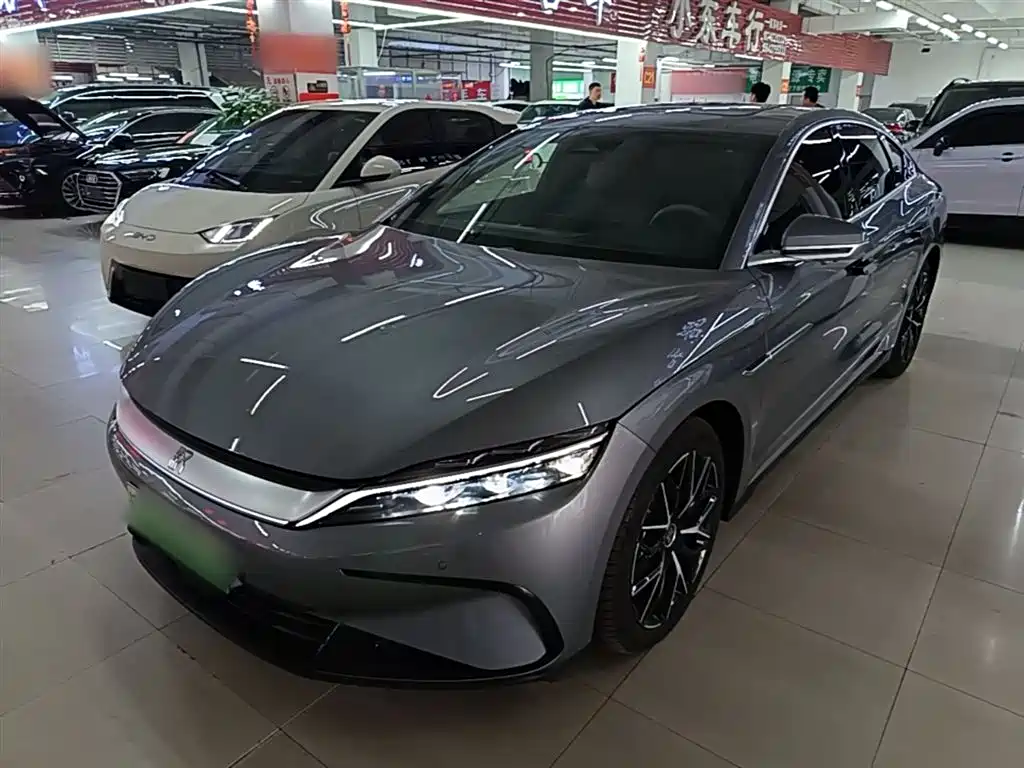 BYD Han 2025 DM-i 125KM Honor