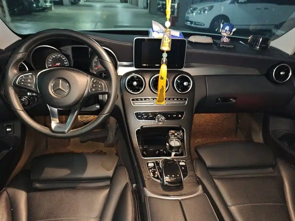 Mercedes-Benz C-Class 2015 C 200 L Sport фото 5