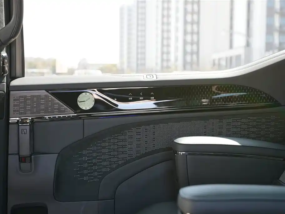 ZEEKR EXTREME KRYPTON 009