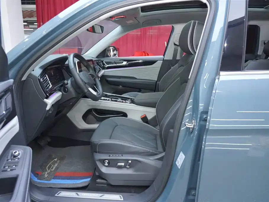 Volkswagen Teramont 2024 380TSI 4WD Prestige Flagship Edition фото 17