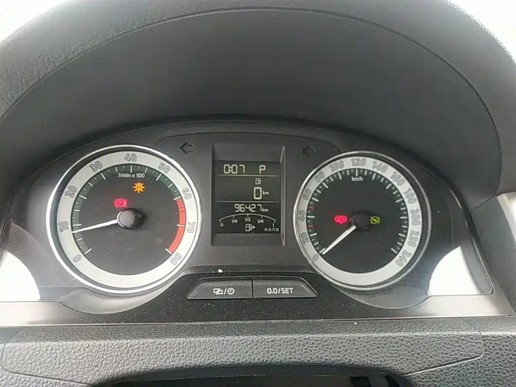 Škoda Rapid 2019 1.5L Automatic Comfort China V фото 12