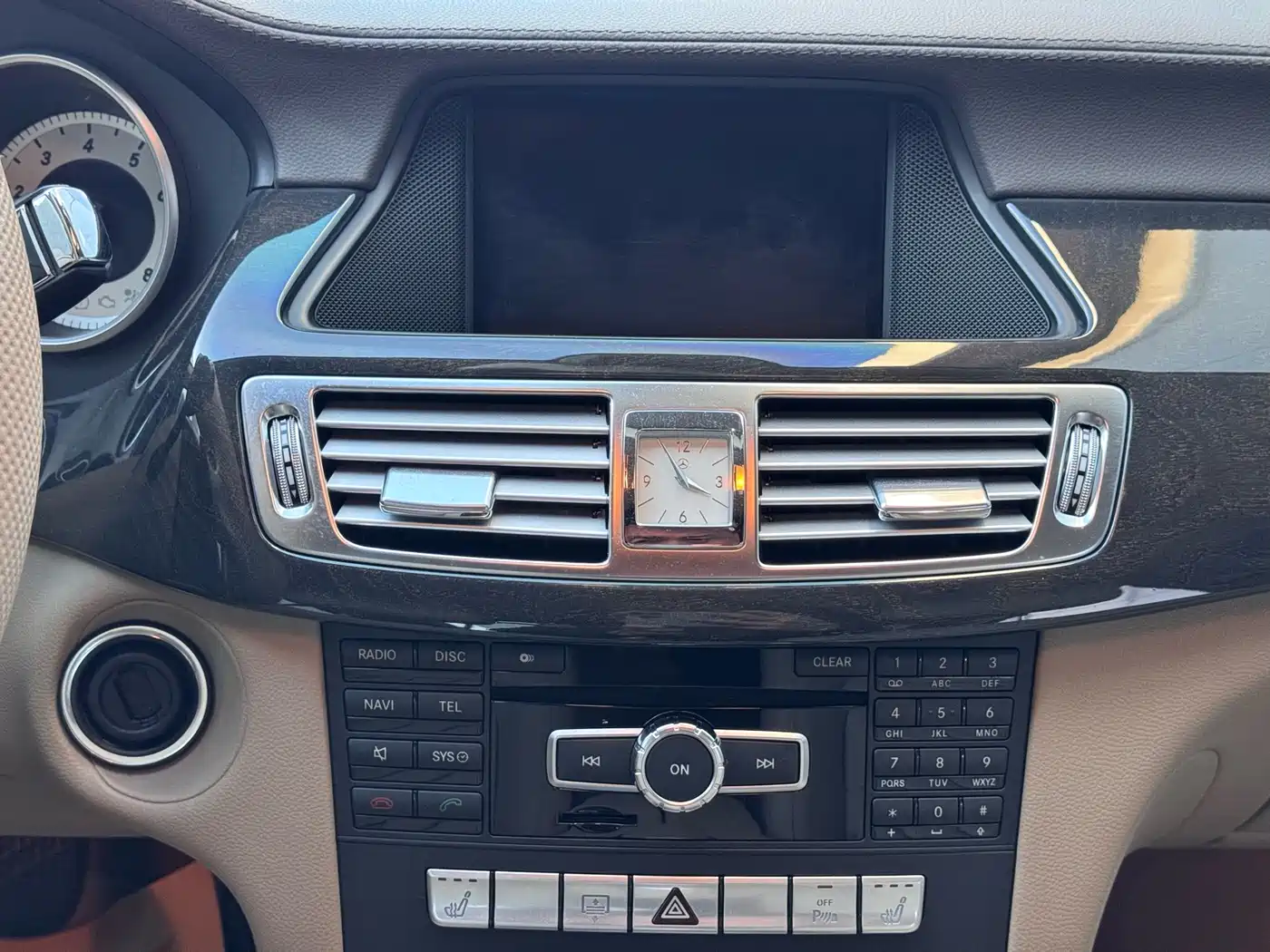 Mercedes-Benz CLS 2012 CLS 300 CGI фото 26