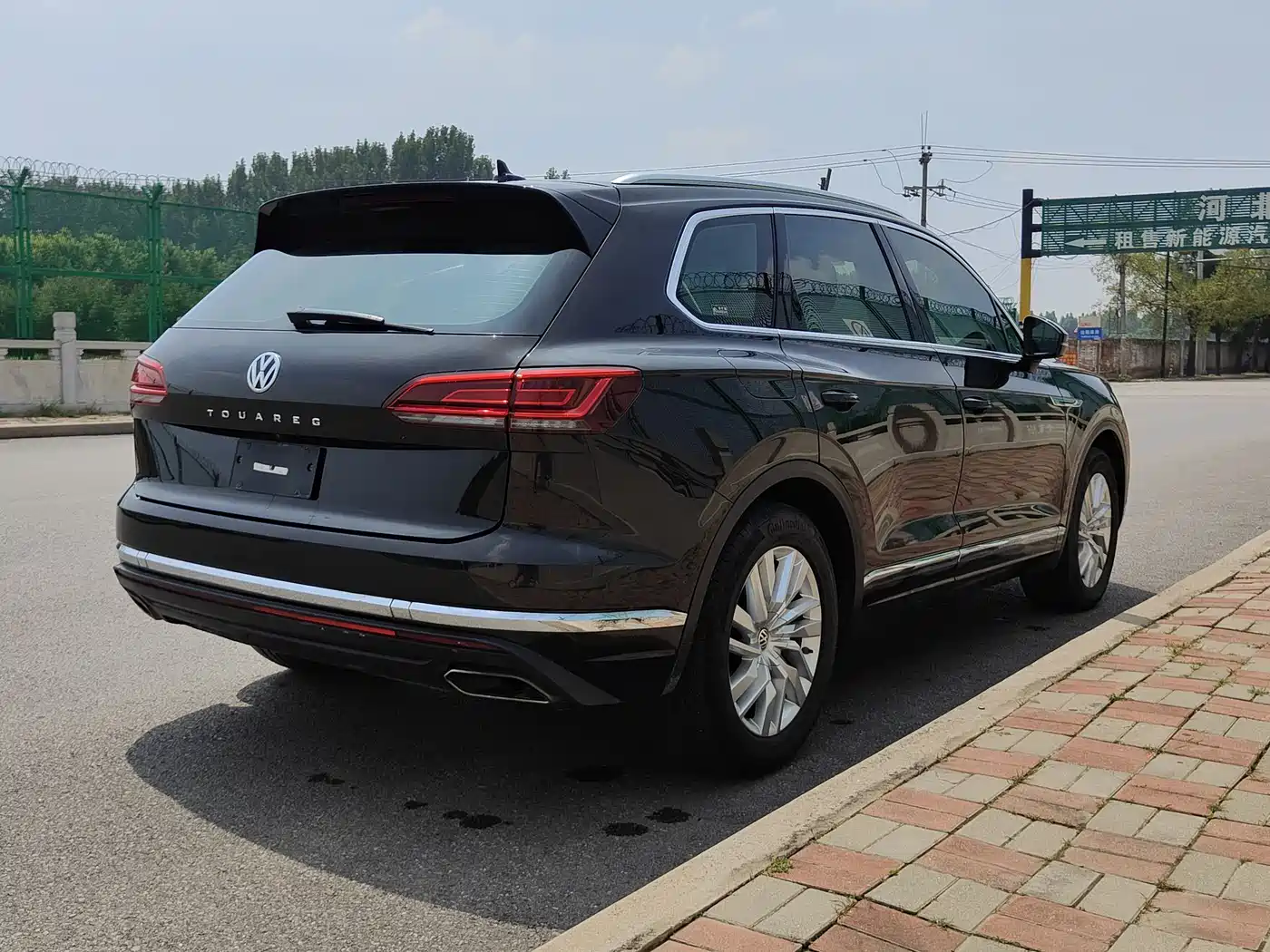 Фото 7 - Volkswagen Touareg