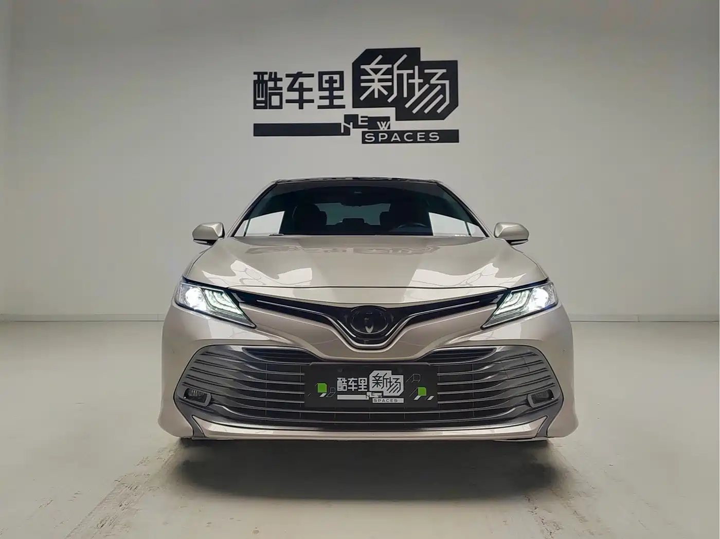 Toyota Camry 2019 Facelift 2.5G Luxury Edition фото 2