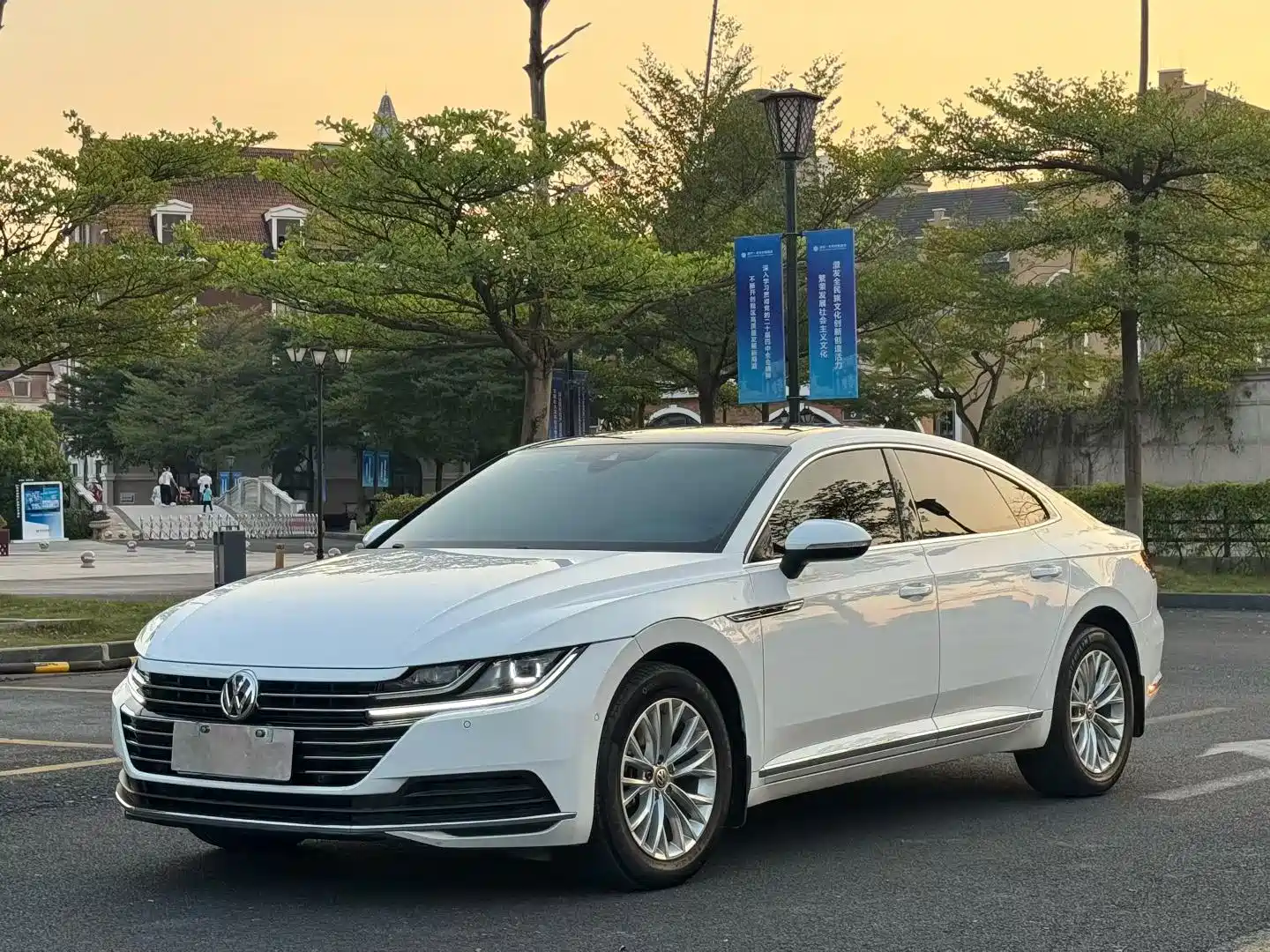 Фото 1 - Volkswagen CC