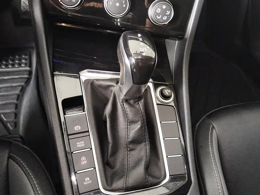 Volkswagen Sagitar 2019 280TSI DSG Comfort Edition China VI фото 16