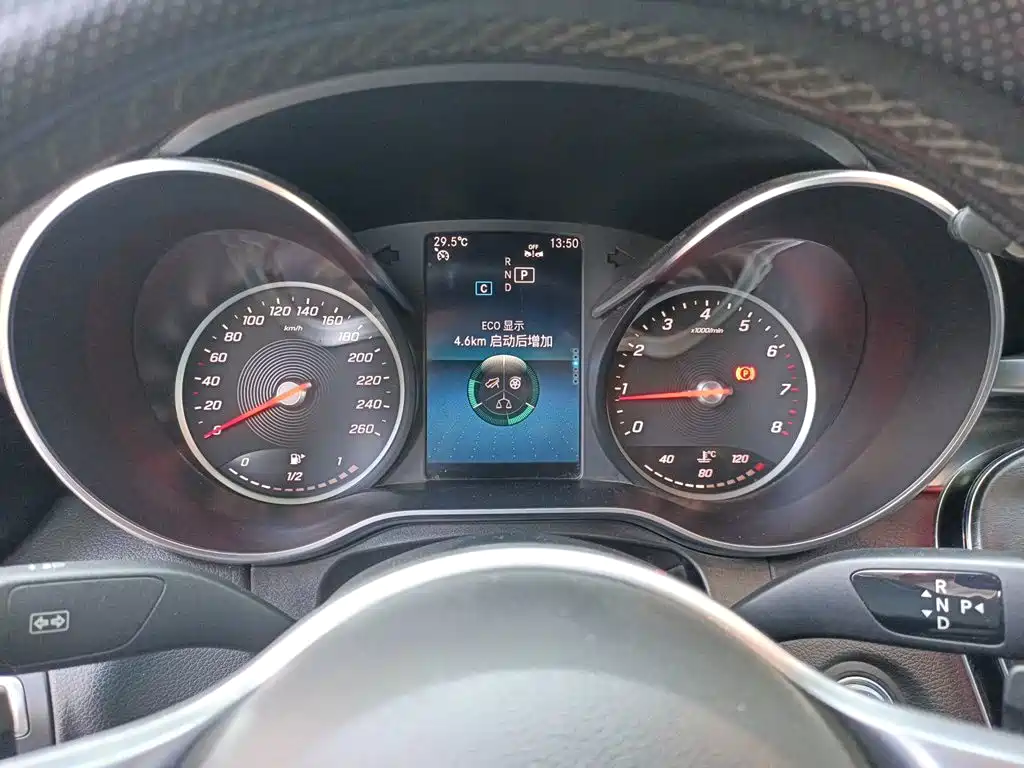 Фото 7 - Mercedes-Benz C-Class