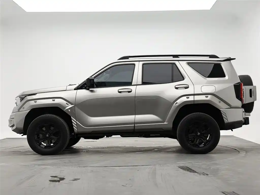 Tank 400 New Energy 2023 Hi4-T Super Edition фото 6