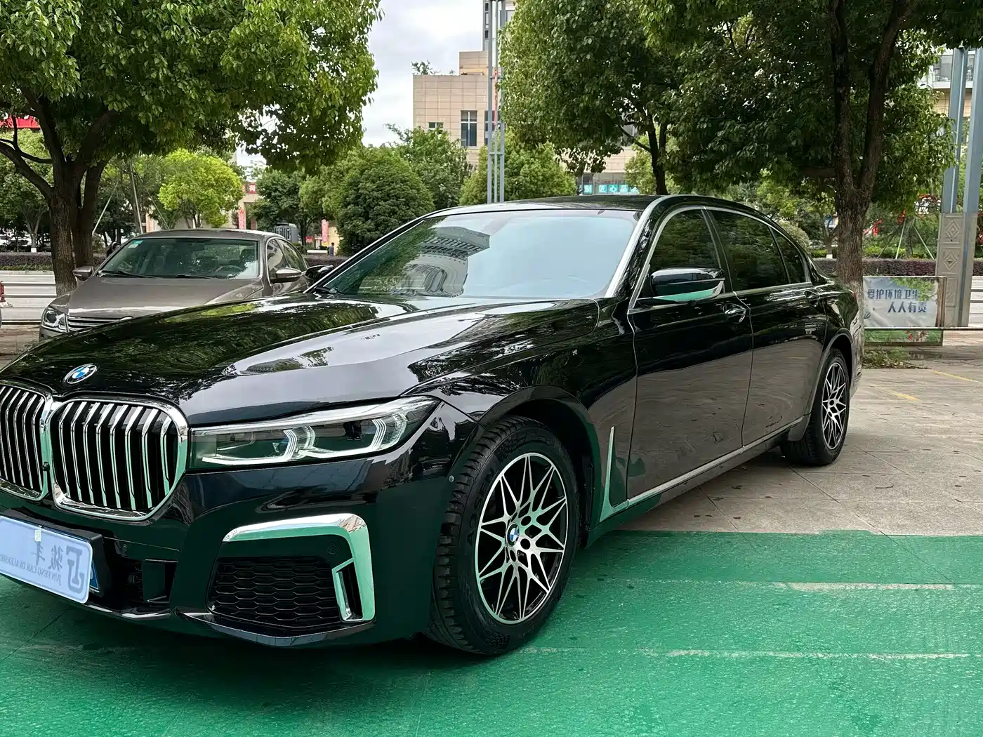 BMW 7 Series 2013 Model 730Li Luxury