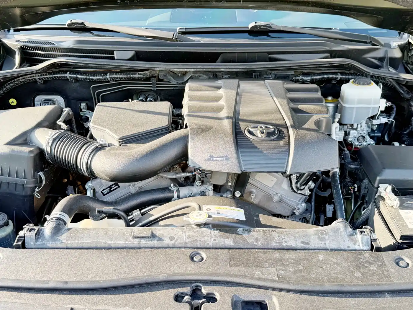 Toyota Land Cruiser (Import) 2014 2015 4.0L V6 Middle East Limited Edition