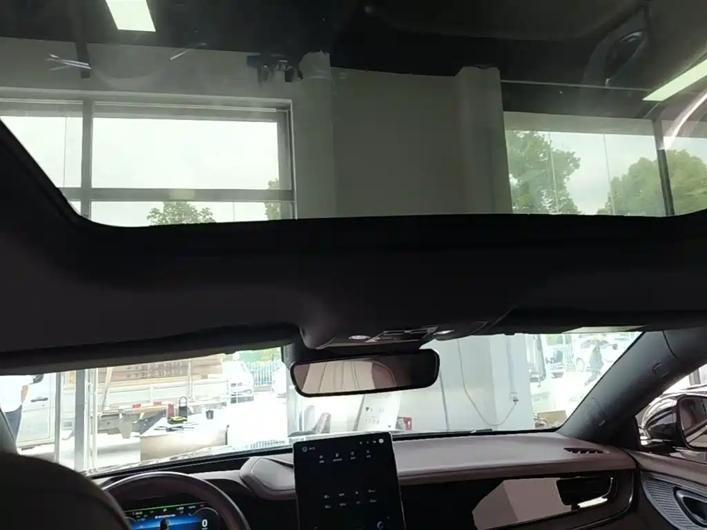 BYD Seal 2023 DM-i 1.5T 121km Flagship фото 18