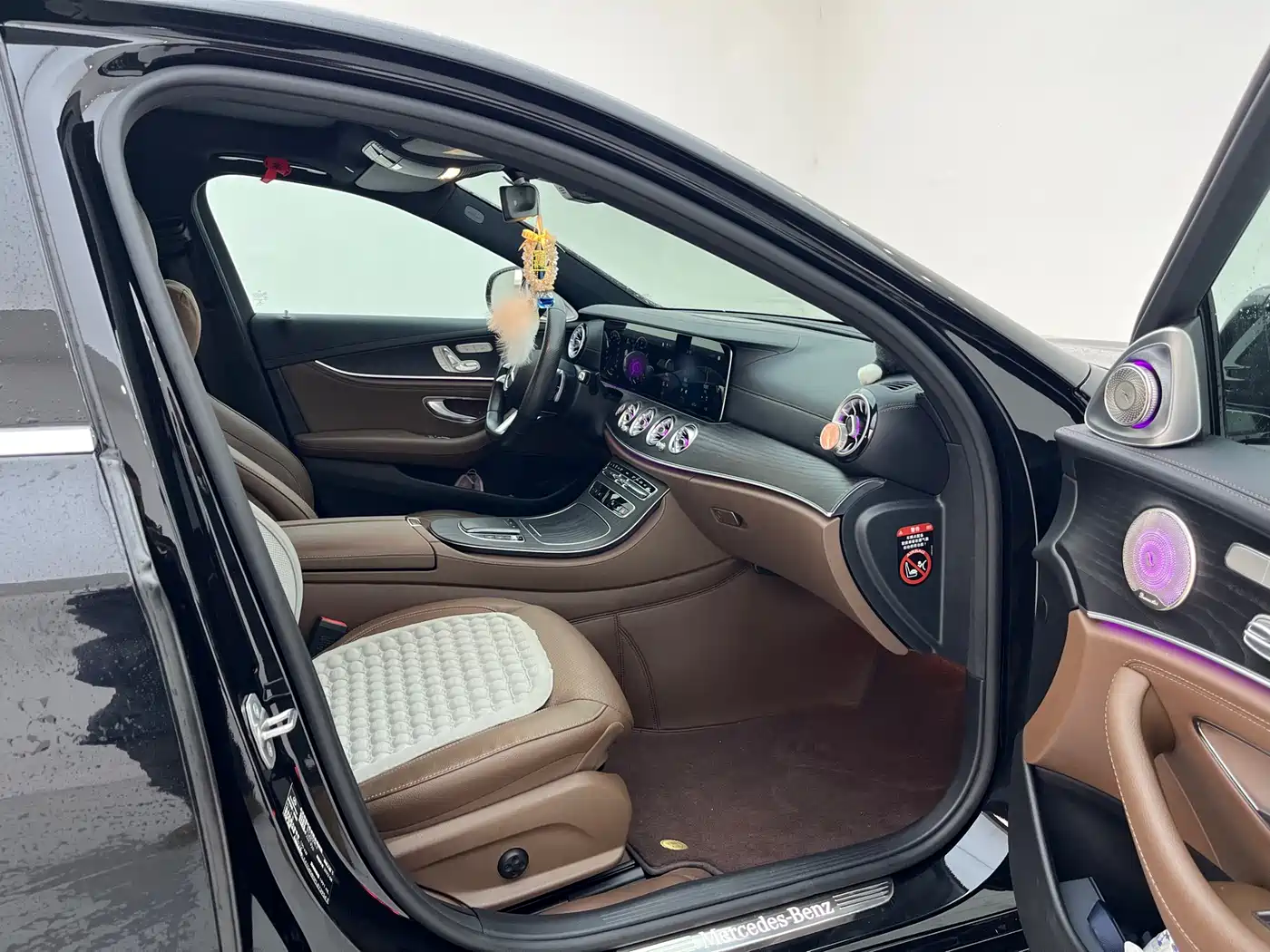 Mercedes-Benz E-Class 2023 E 300 L Sport Luxury фото 9