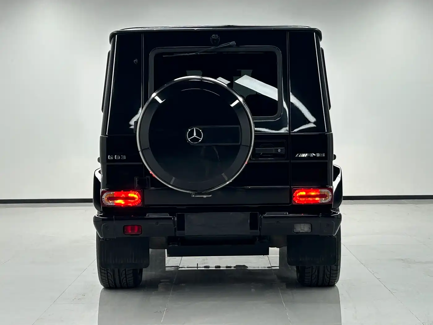 Mercedes-Benz G-Class AMG 2015 AMG G 63 Off-Road Limited Edition фото 3