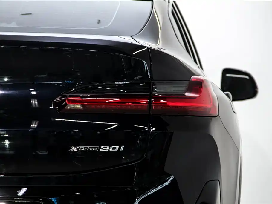 BMW X4 2022 xDrive 30i M Sport Package фото 11