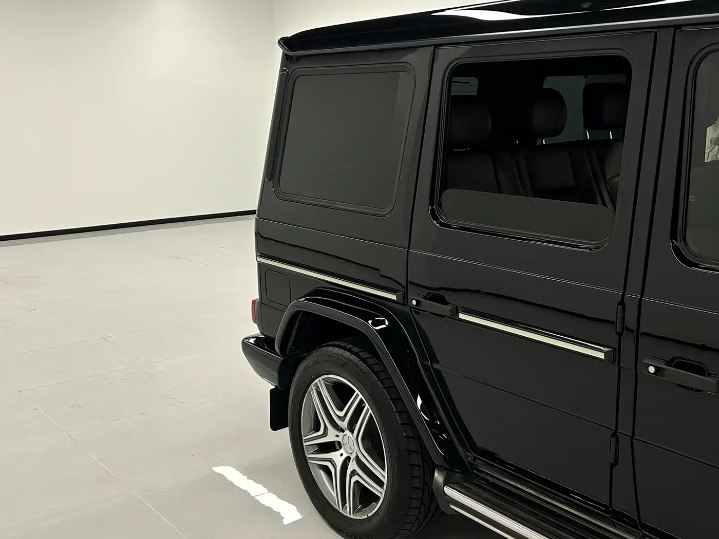 Mercedes-Benz G-Class AMG 2015 AMG G 63 Off-Road Limited Edition фото 6