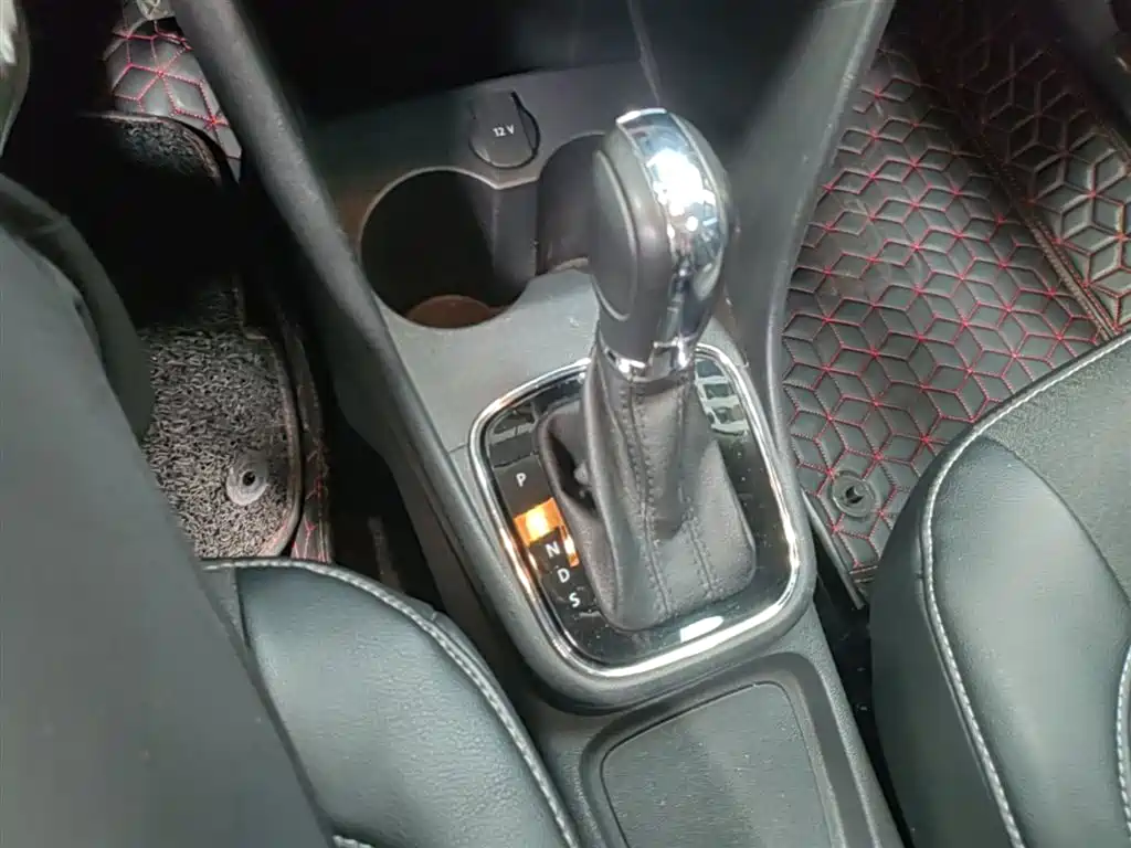 Volkswagen Polo 2018 1.5L Auto Comfort фото 14