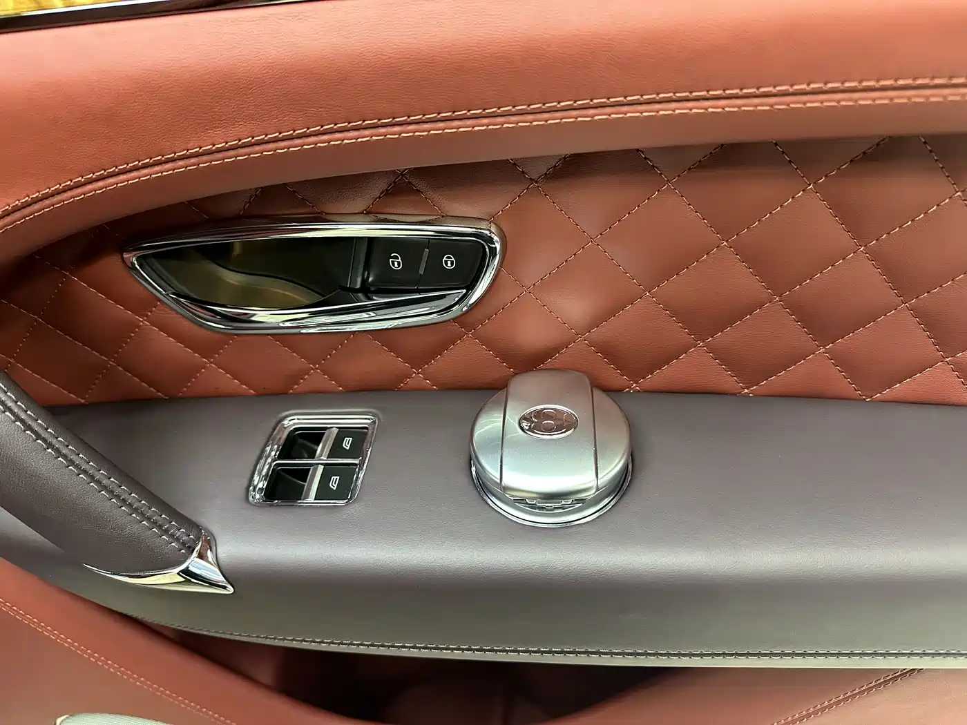 Bentley Bentayga 2017 2017 6.0T Standard Edition