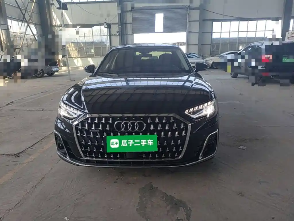 Audi A8 2025 2024 Model A8L 45 TFSI quattro Luxury