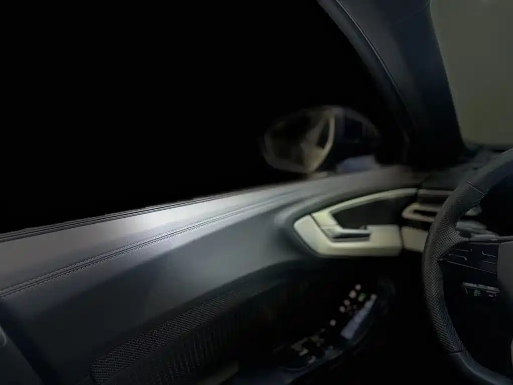 Audi A5L 2025 2.0T Sport Edition quattro фото 10