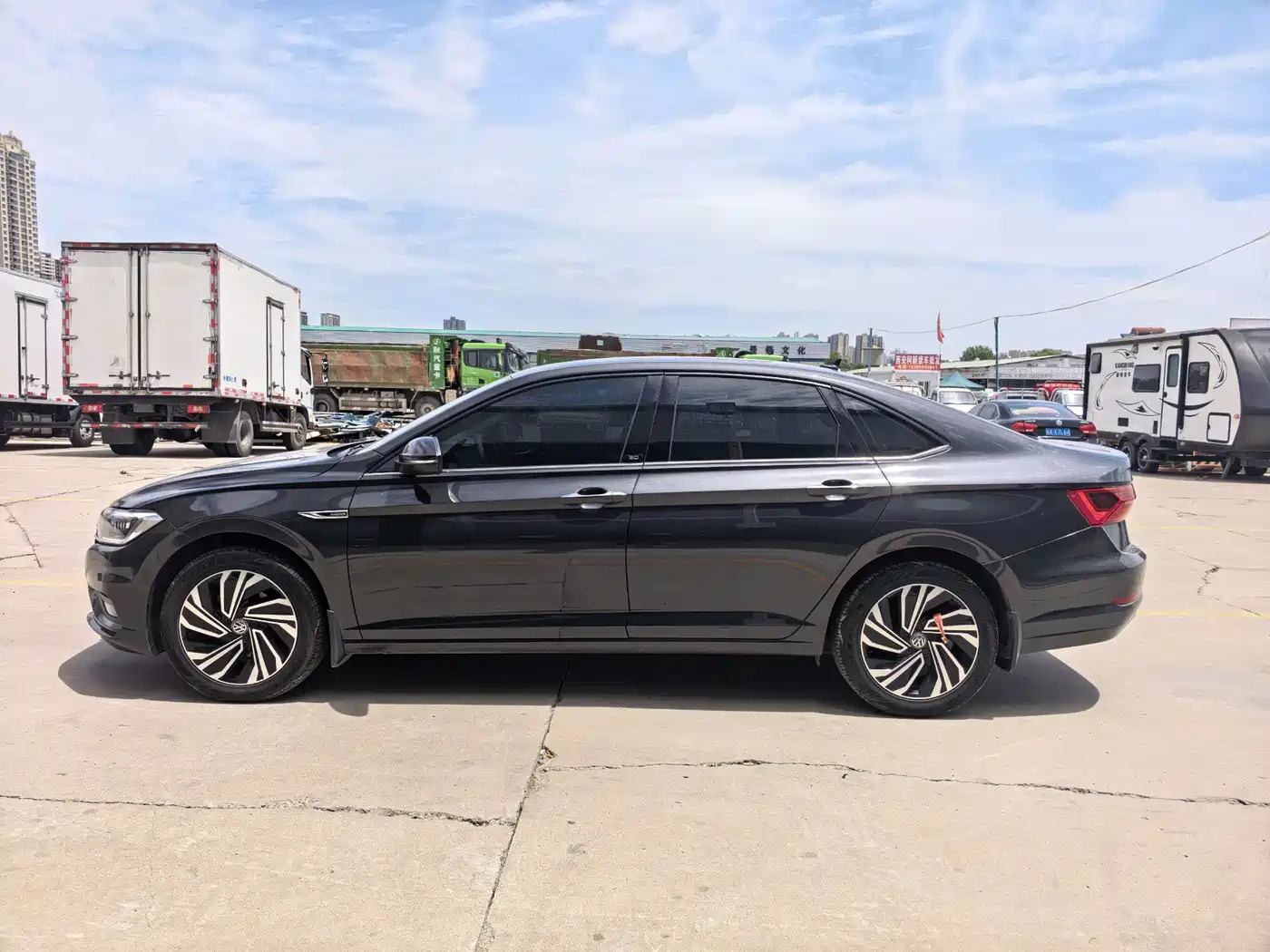 Volkswagen Sagitar 2021 280TSI DSG 30th Anniversary Edition фото 11