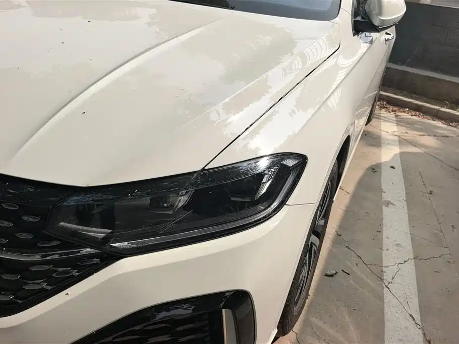 Volkswagen Lavida 2024 Model 1.5L Automatic Starlight 5 Million Edition фото 5